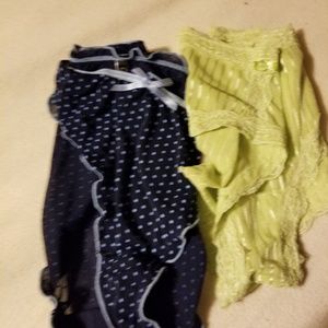 2pr size10 women washed not worn